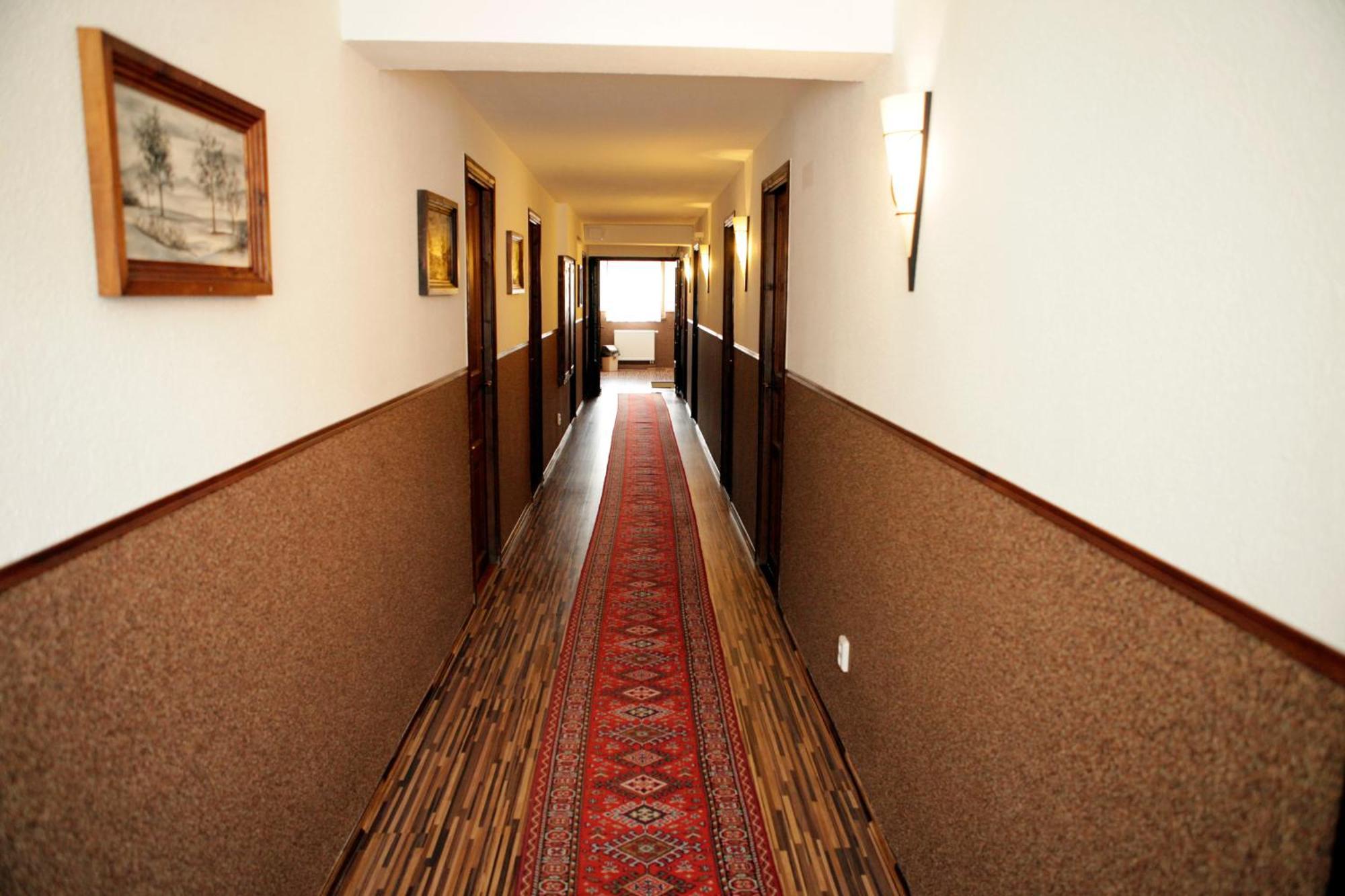 Motel M 말라츠키 외부 사진